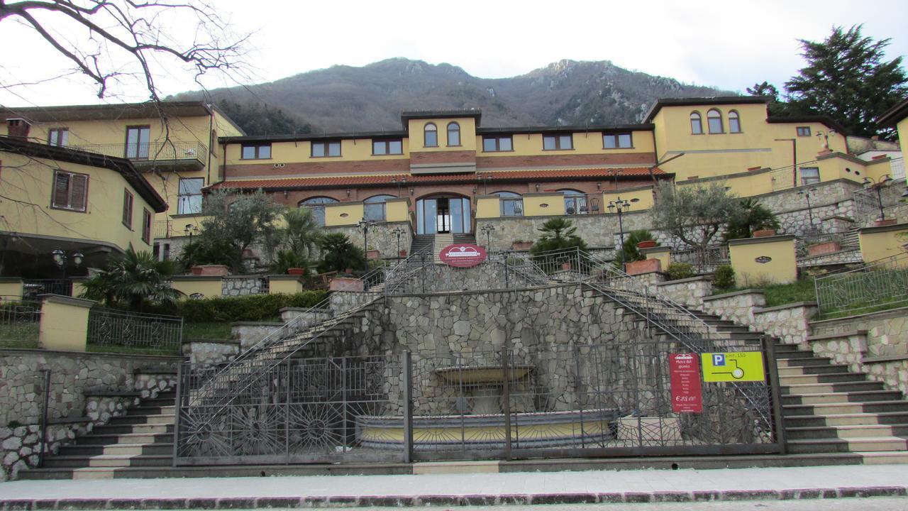 Hotel Al Palazzetto Set Fair Summonte 外观 照片